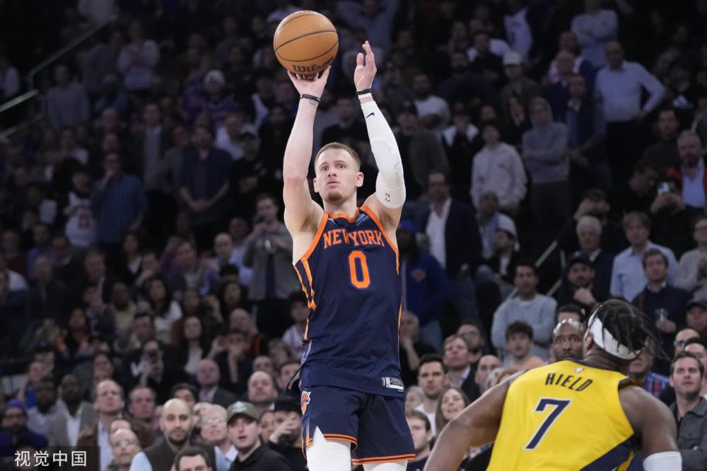 士俱乐部和 士俱乐部和