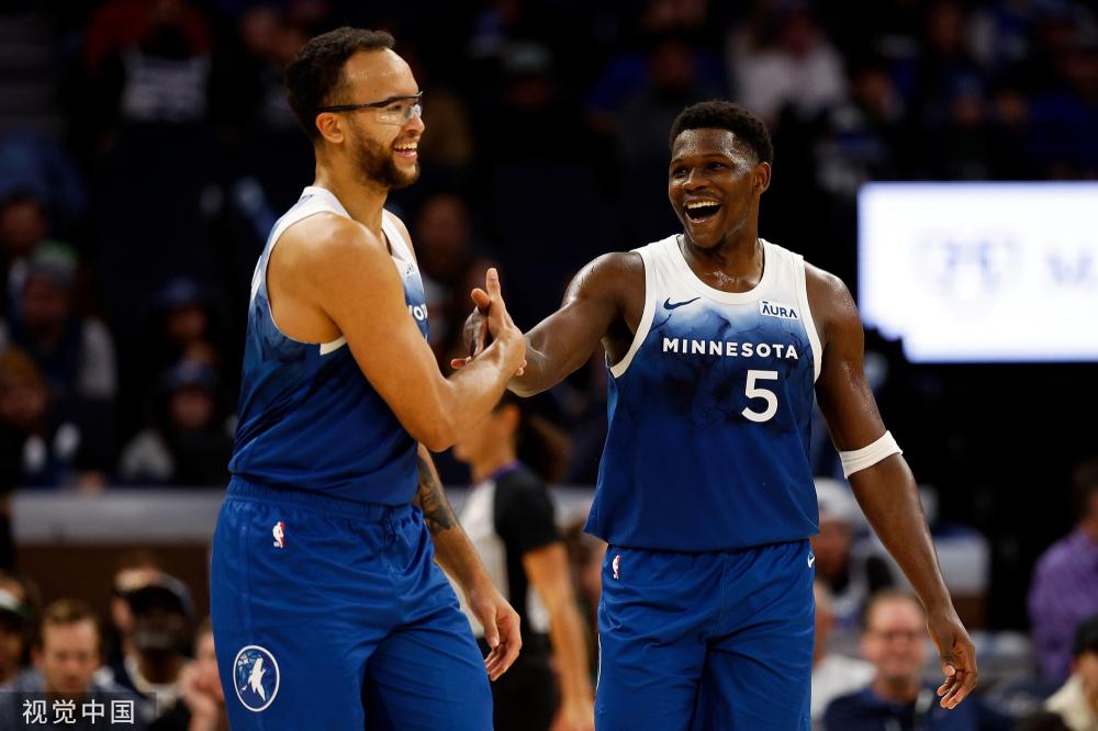 21岁中场 21岁中场