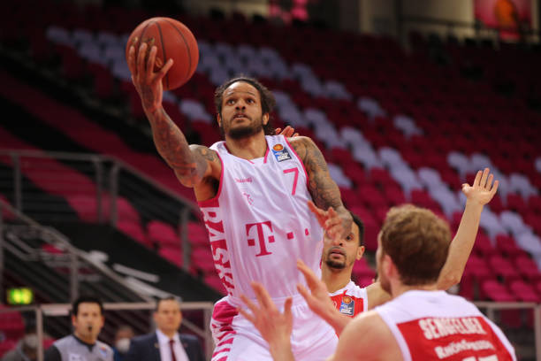 不仅回应了 不仅回应了